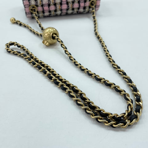 CHANEL Mini Matelasse Shoulder Bag pink WS33746