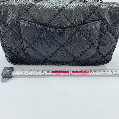 CHANEL 25 Shoulder Bag black WS33748