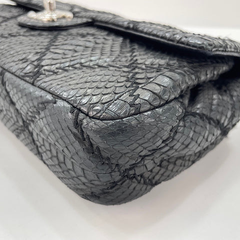 CHANEL 25 Shoulder Bag black WS33748