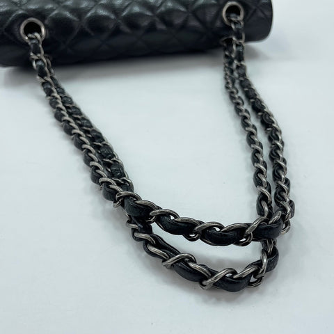 CHANEL Matelasse 25 Shoulder Bag black WS33751