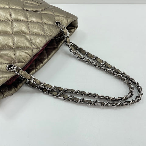 CHANEL Cambon line Shoulder Bag gold WS33757
