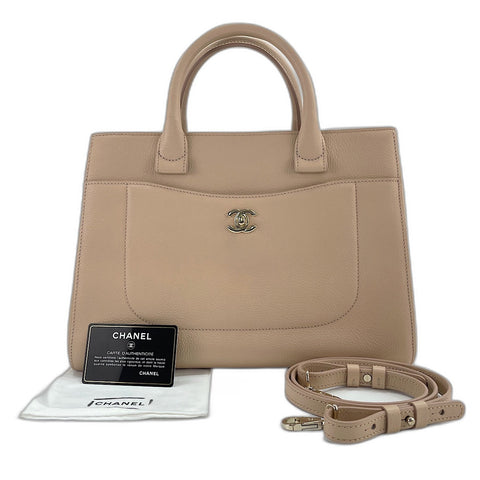 CHANEL Executive Handbag pink WS33761