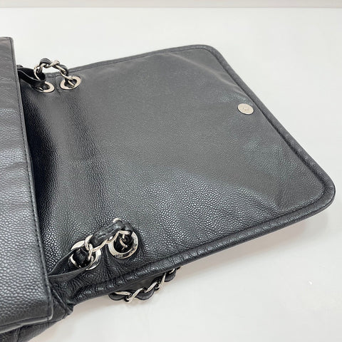 CHANEL Shoulder Bag black WS33762