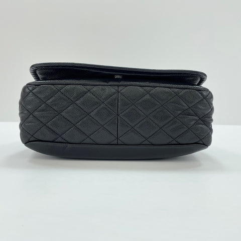 CHANEL Shoulder Bag black WS33762