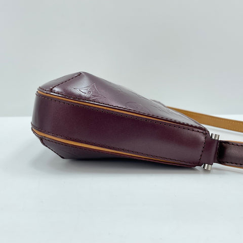 LOUIS VUITTON Fowler Shoulder Bag purple WS33769