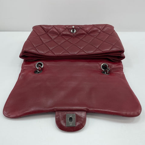 CHANEL Matelasse Shoulder Bag Red WS33775