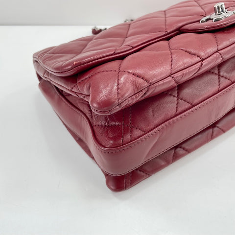 CHANEL Matelasse Shoulder Bag Red WS33775