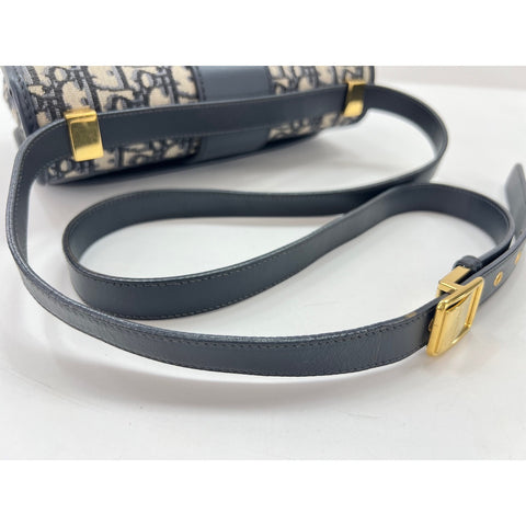 Christian Dior 30 Montaigne Shoulder Bag Navy WS33795