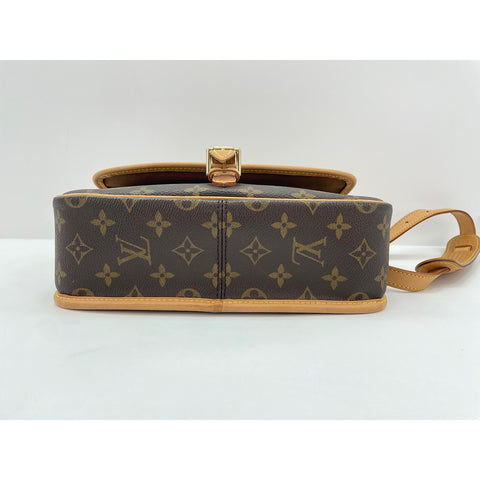LOUIS VUITTON Sologne Shoulder Bag Brown WS33800