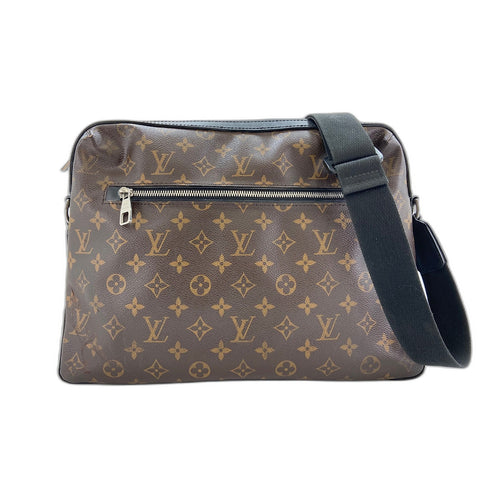 LOUIS VUITTON Torres Shoulder Bag Brown WS33801