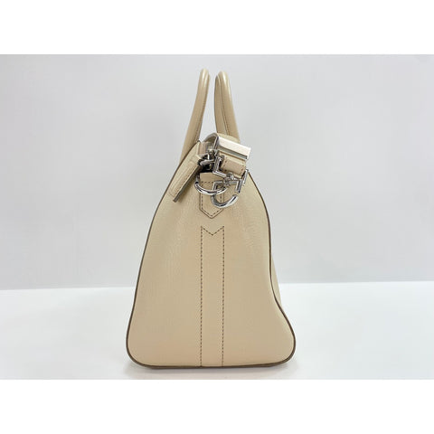 GIVENCHY Antigona Shoulder Bag beige WS33819