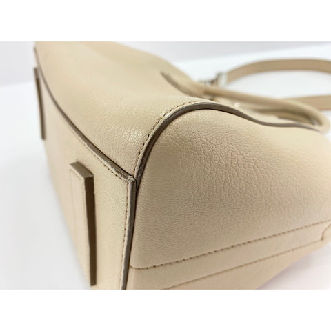 GIVENCHY Antigona Shoulder Bag beige WS33819