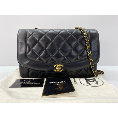 CHANEL Shoulder Bag black WS33830