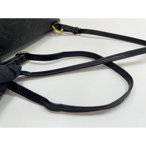 LOUIS VUITTON MontsourisPM Backpack Â· Daypack black WS33832