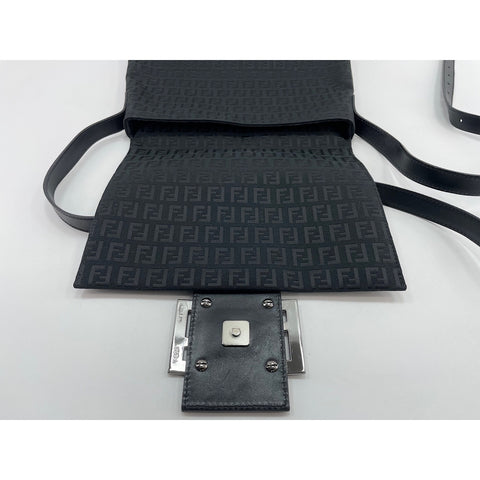 FENDI Shoulder Bag black WS33843