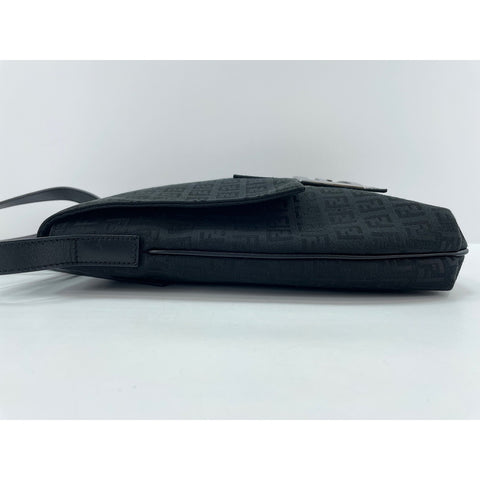 FENDI Shoulder Bag black WS33843