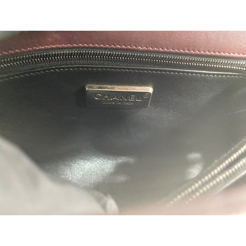 CHANEL 28 Shoulder Bag wine-red WS33854