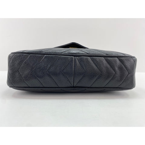 CHANEL Chevron Shoulder Bag black WS33867