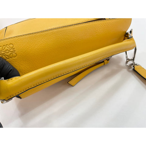 LOEWE Puzzle bag Shoulder Bag yellow WS33873
