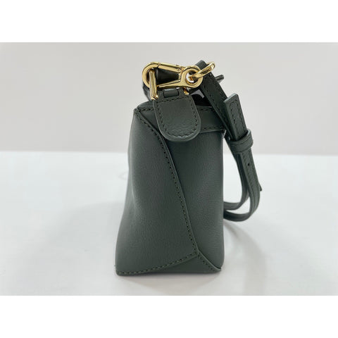 LOEWE Mini puzzle bag Shoulder Bag green WS33874