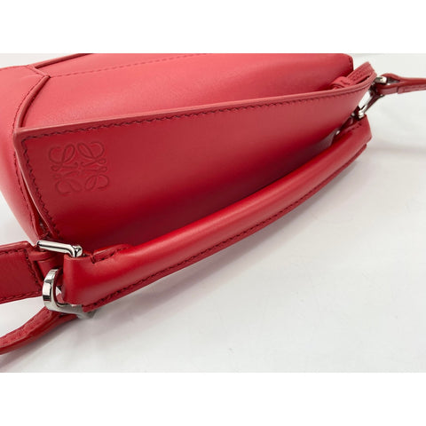 LOEWE Mini puzzle bag Shoulder Bag Red WS33875