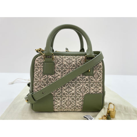 LOEWE Amazona 16 Shoulder Bag green WS33876