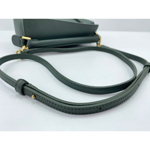 LOEWE Mini puzzle bag Shoulder Bag green WS33878