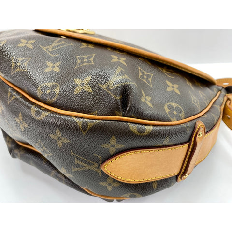 LOUIS VUITTON Tolum GM Shoulder Bag Brown WS33893
