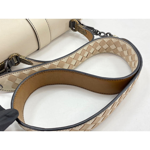 BOTTEGAVENETA Piazza Shoulder Bag multicolor WS33911
