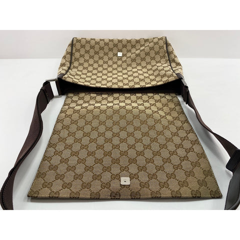 GUCCI Umhängetasche Braun WS33930