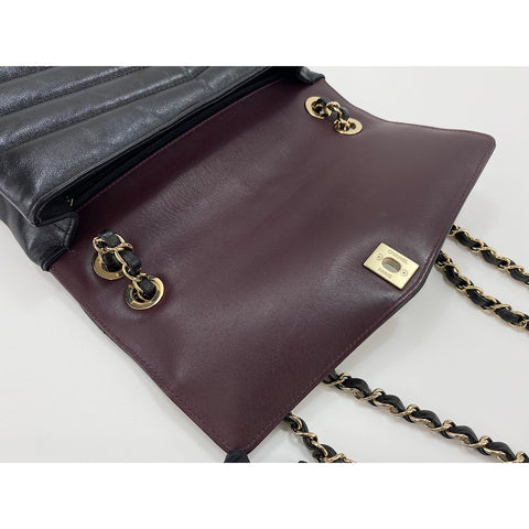 CHANEL Shoulder Bag black WS34010