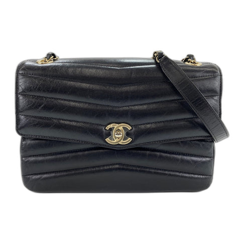 CHANEL Shoulder Bag black WS34010