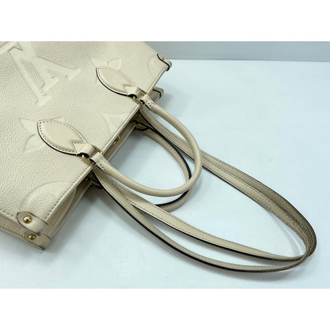 LOUIS VUITTON On the Go MM Tote Bag white WS34052