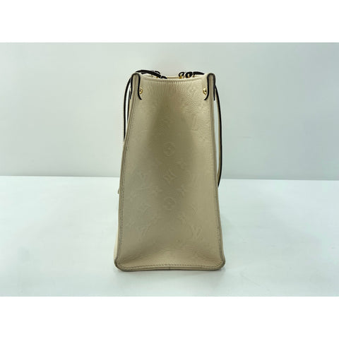 LOUIS VUITTON On the Go MM Tote Bag white WS34052