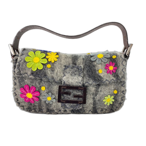 FENDI Mamma bucket Handbag gray WS34076