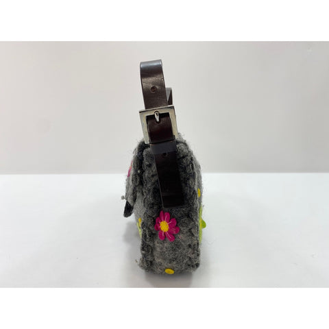 FENDI Mamma bucket Handbag gray WS34076