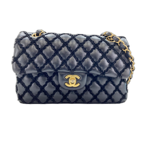 CHANEL Matelasse Shoulder Bag black WS34087