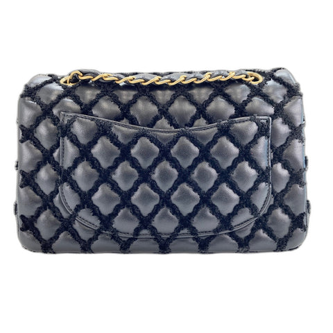 CHANEL Matelasse Shoulder Bag black WS34087
