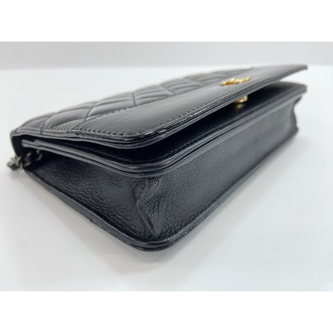 CHANEL Brilliant Matelasse Shoulder Bag black WS34097