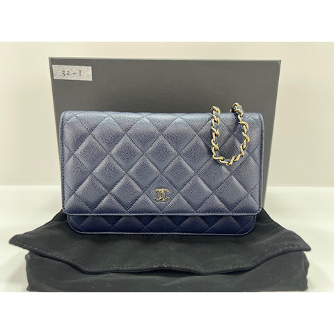 CHANEL Matelasse Shoulder Bag Navy WS34126