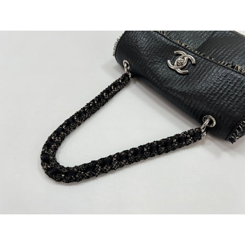 CHANEL Shoulder Bag black WS34127