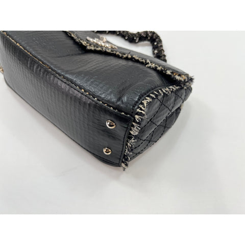 CHANEL Shoulder Bag black WS34127