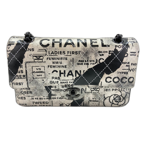 CHANEL Zeitungs-Umhängetasche schwarz WS34128