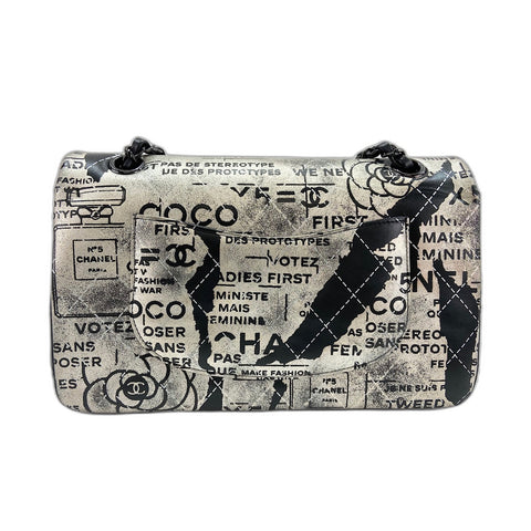 CHANEL Zeitungs-Umhängetasche schwarz WS34128