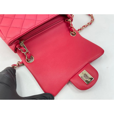CHANEL Mini Matelasse Shoulder Bag pink WS34142