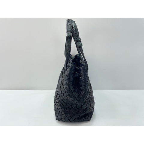 BOTTEGAVENETA Garudaback Handbag black WS34162