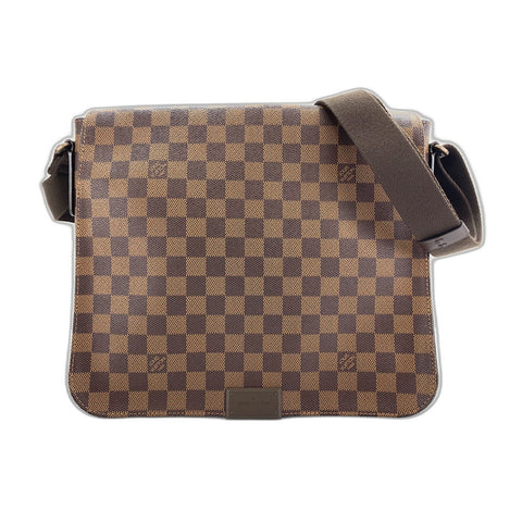 LOUIS VUITTON District Shoulder Bag Brown WS34175