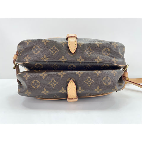 LOUIS VUITTON Saumur Shoulder Bag Brown WS34178