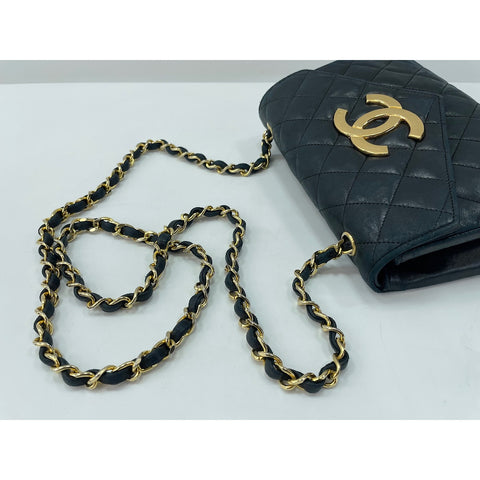 CHANEL Matelasse Shoulder Bag black WS34192