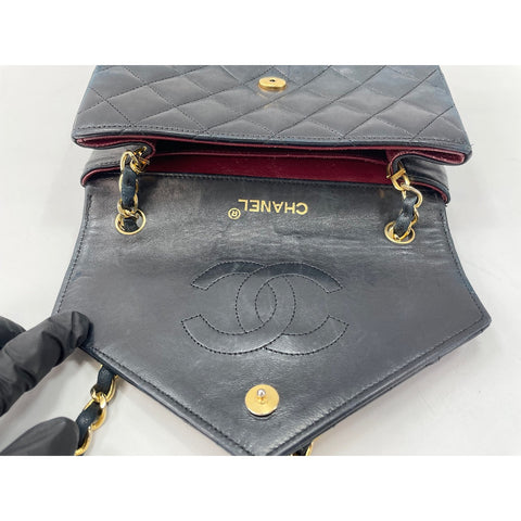 CHANEL Matelasse Shoulder Bag black WS34192
